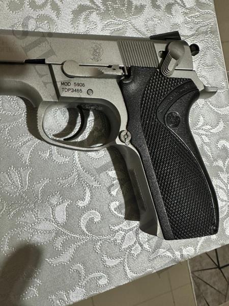  orjinal temiz smith wesson 5906