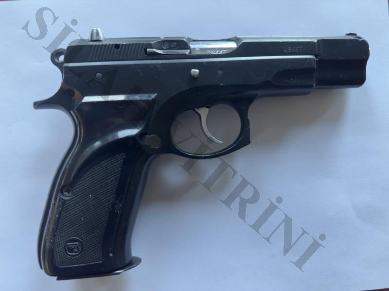 Memurdan CZ-75