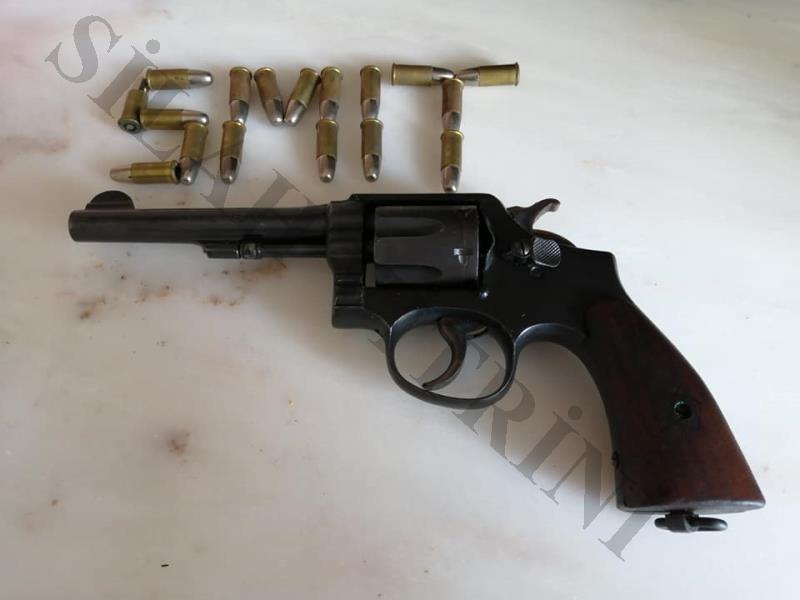 SMITH WESSON 