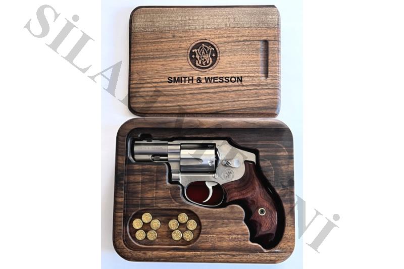 Smith & Wesson Model 640