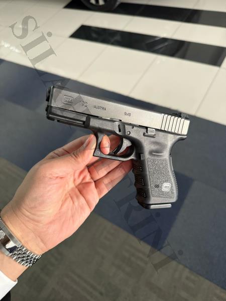 Glock19 C anahtarlı kilitleme sistemine sahip 