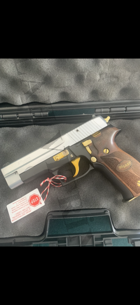 SIG SAUER P226  (RUHSATINIZ HAZIR DEĞİL İSE ARAMAYINIZ)