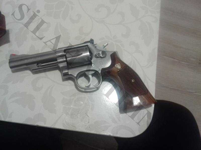 S&W 357 magnum ve 38 toplu tabanca