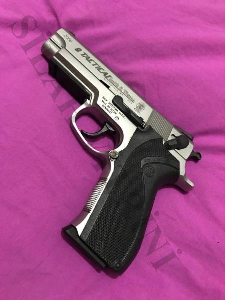 Smıth & wesson 15+1 şarjörlü 