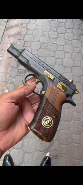 İLK SAHİBİNDEN FÜME RENK TİTANYUM ORJİNAL KAPLAMA CZ 75 B