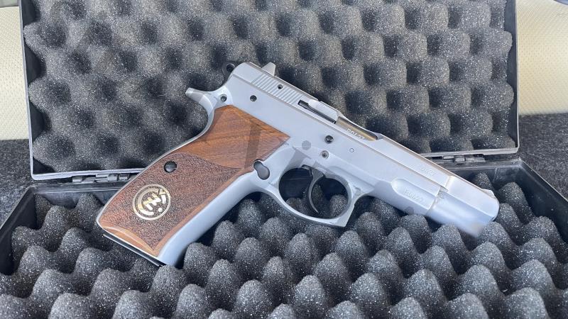 TERTEMİZ EKSİKSİZ CZ 75 B TABANCA